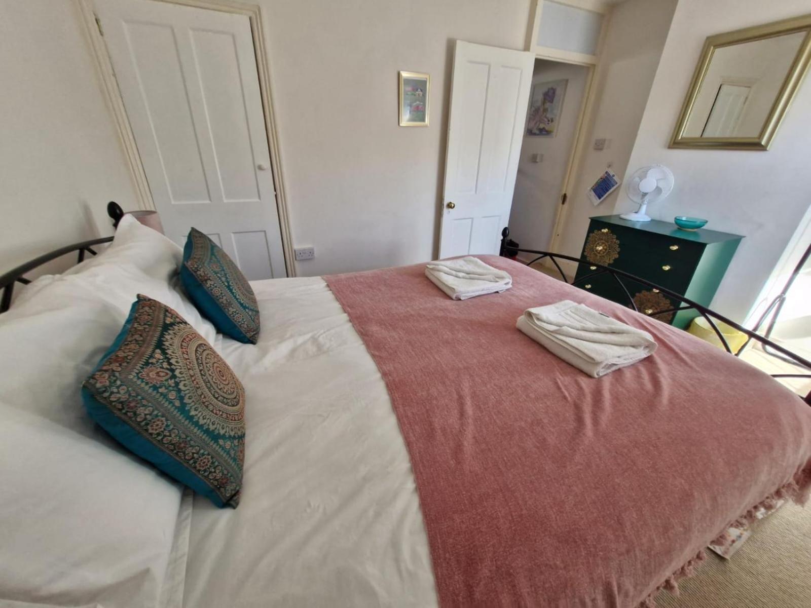 Magdala Cottage -Village Location- Dog Friendly Бродстейрс Экстерьер фото